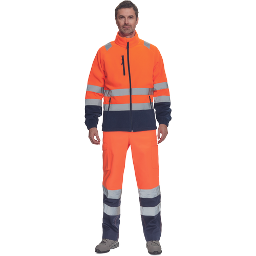 03460002-SEVILLA-HV-fleece-jacket-orange-navy-03520010-BURGOS-HV-pants-orange-navy-model-CERVA-PROSINEC-2019-3237.tif 03460002 SEVILLA HV fleece jacket orange navy 03520010 BURGOS HV pants orange navy model CERVA PROSINEC 2019 3237.tif